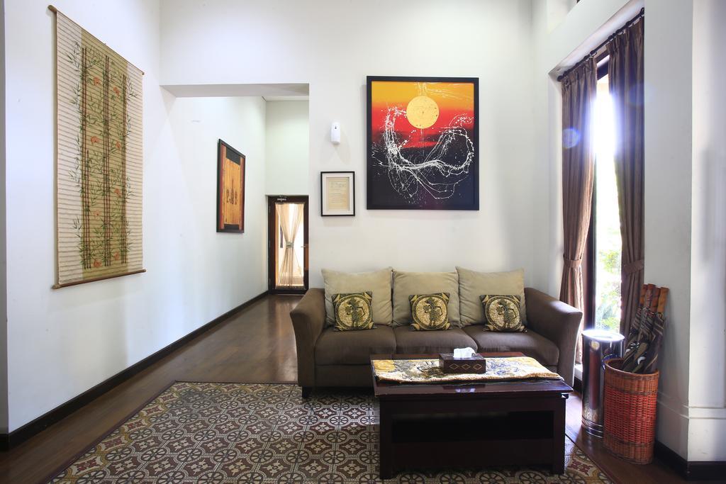 Reddoorz @ Menteng Jakarta Ngoại thất bức ảnh