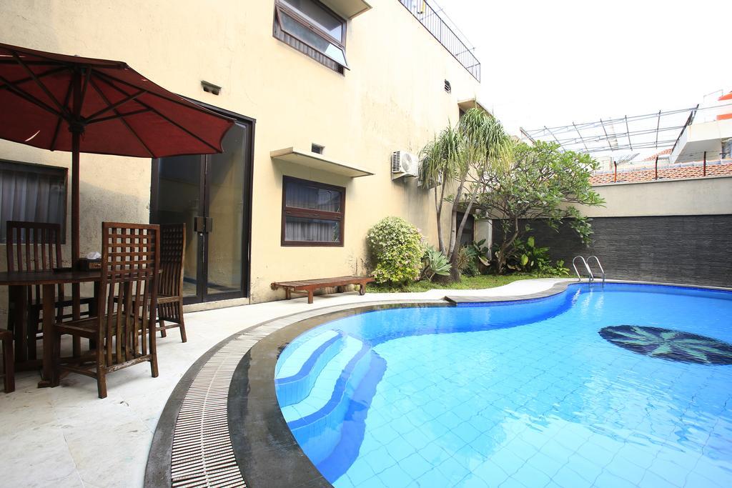 Reddoorz @ Menteng Jakarta Ngoại thất bức ảnh